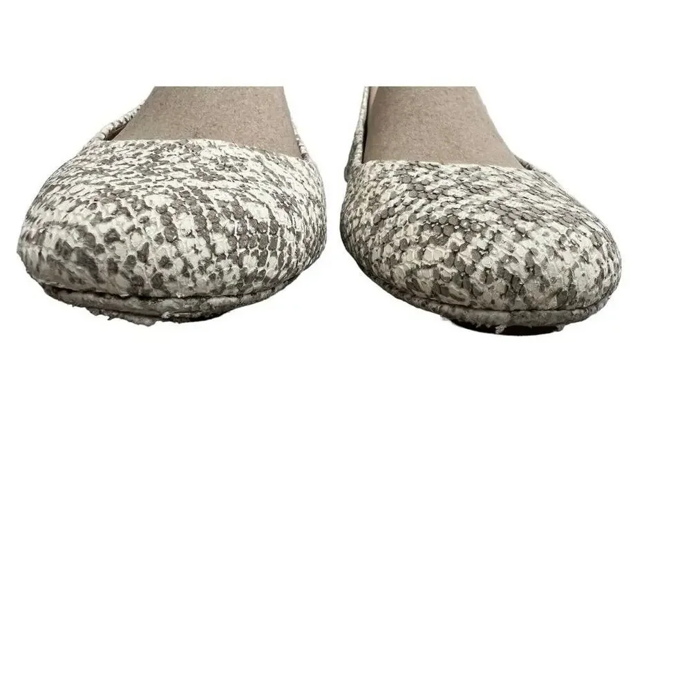 8.5 M Tory Burch Travel T Ballet Flats In Neutral Snakeskin Leather